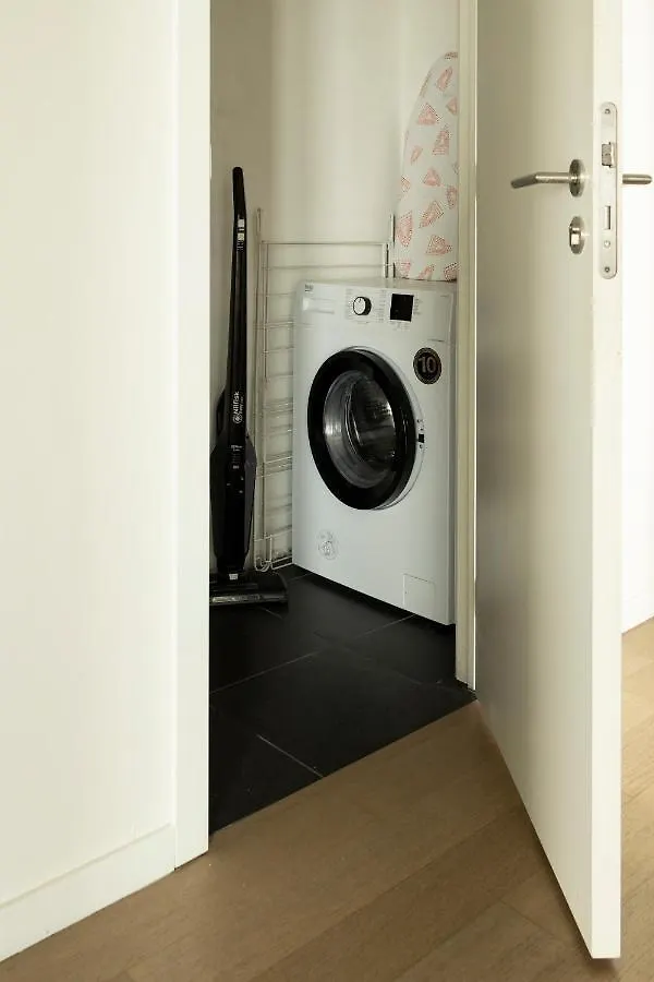 Uniek Appartement - Mooiste En Hoogste Uitzicht Op Antwerpen! - Incl Gratis Parking Antwerp